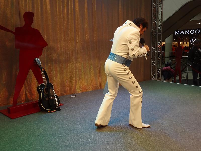 LeoBischof-ElvisShow-PEP_ 007.JPG